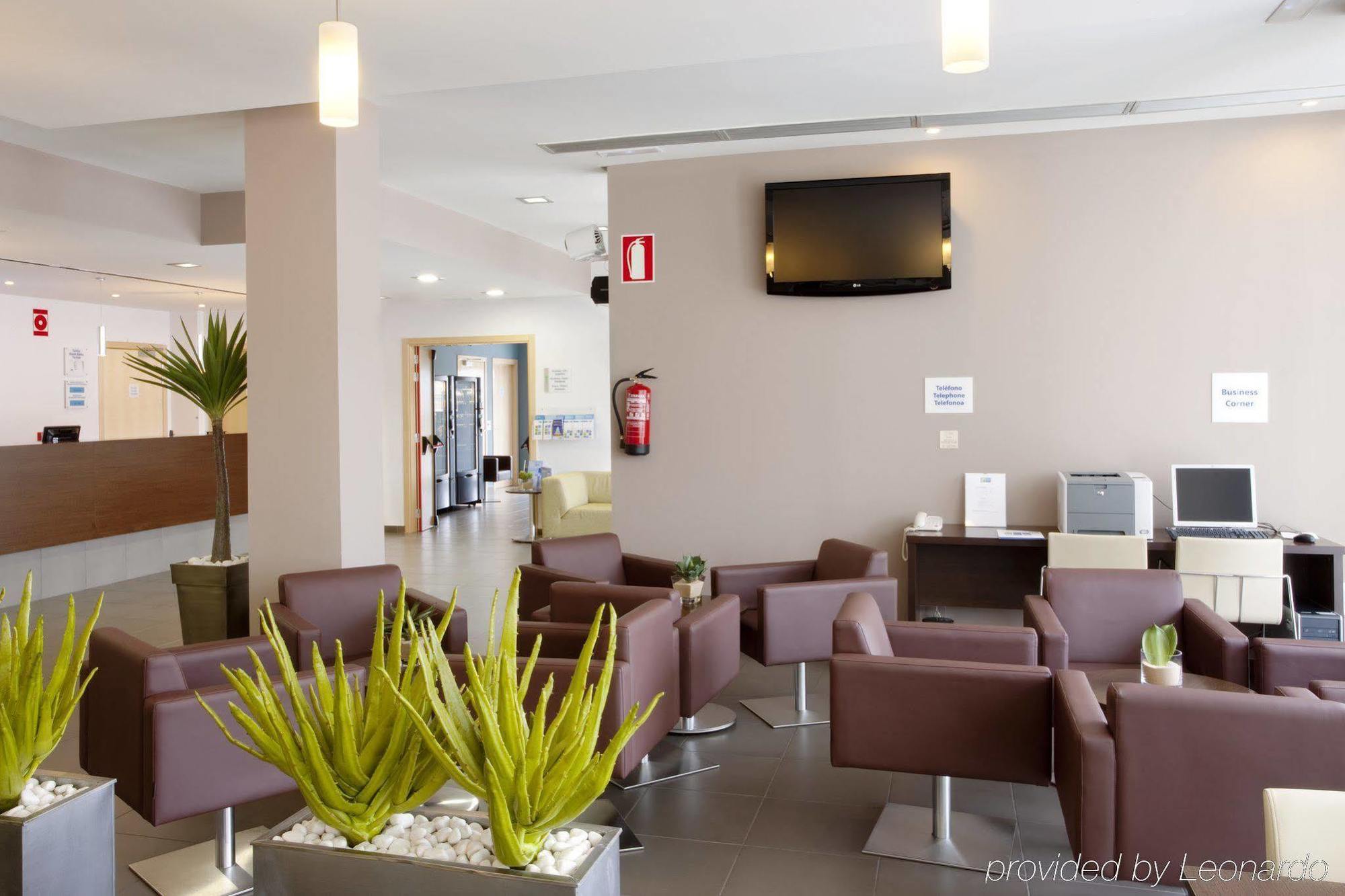 Holiday Inn Express Vitoria By Ihg Interior foto